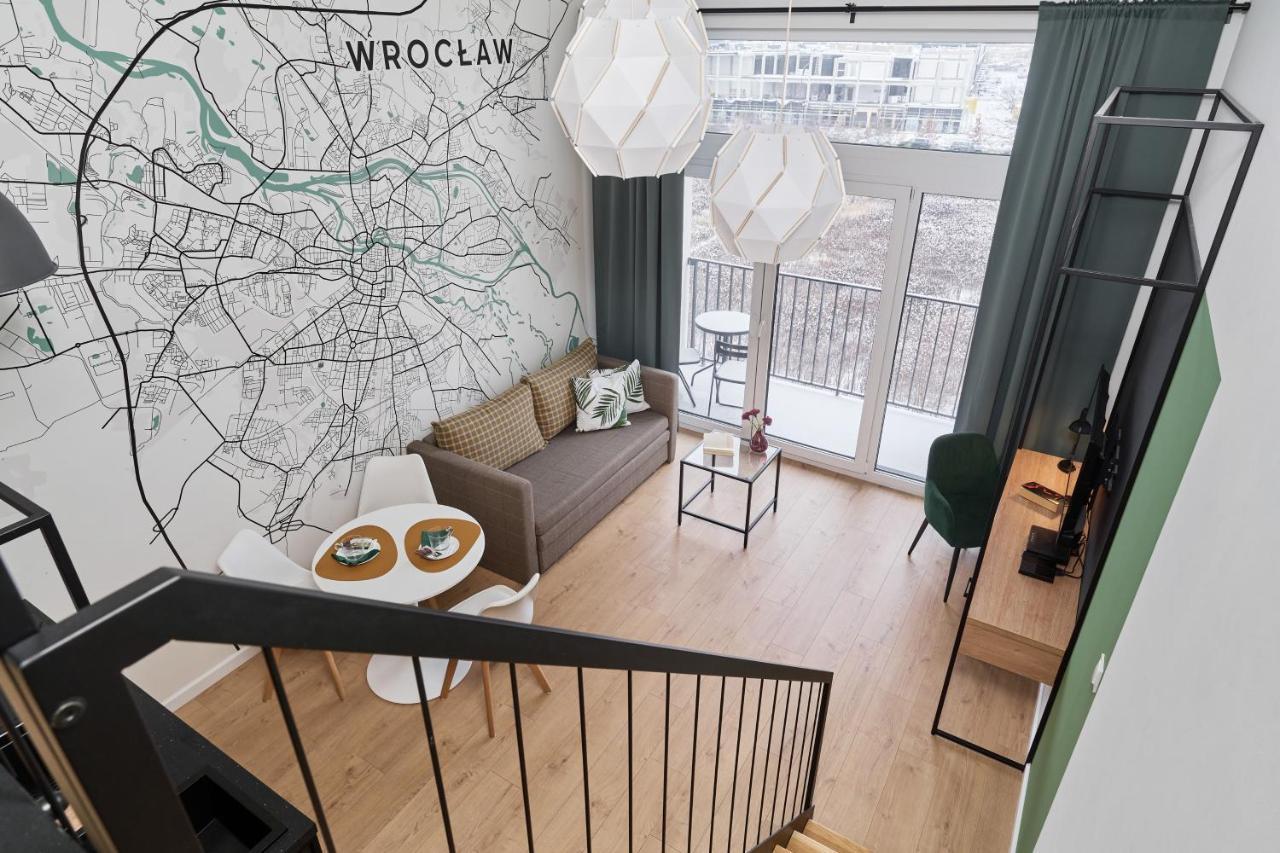 Mezzanine Studio Apartments Zarembowicza Wroclaw Airport By Renters Esterno foto