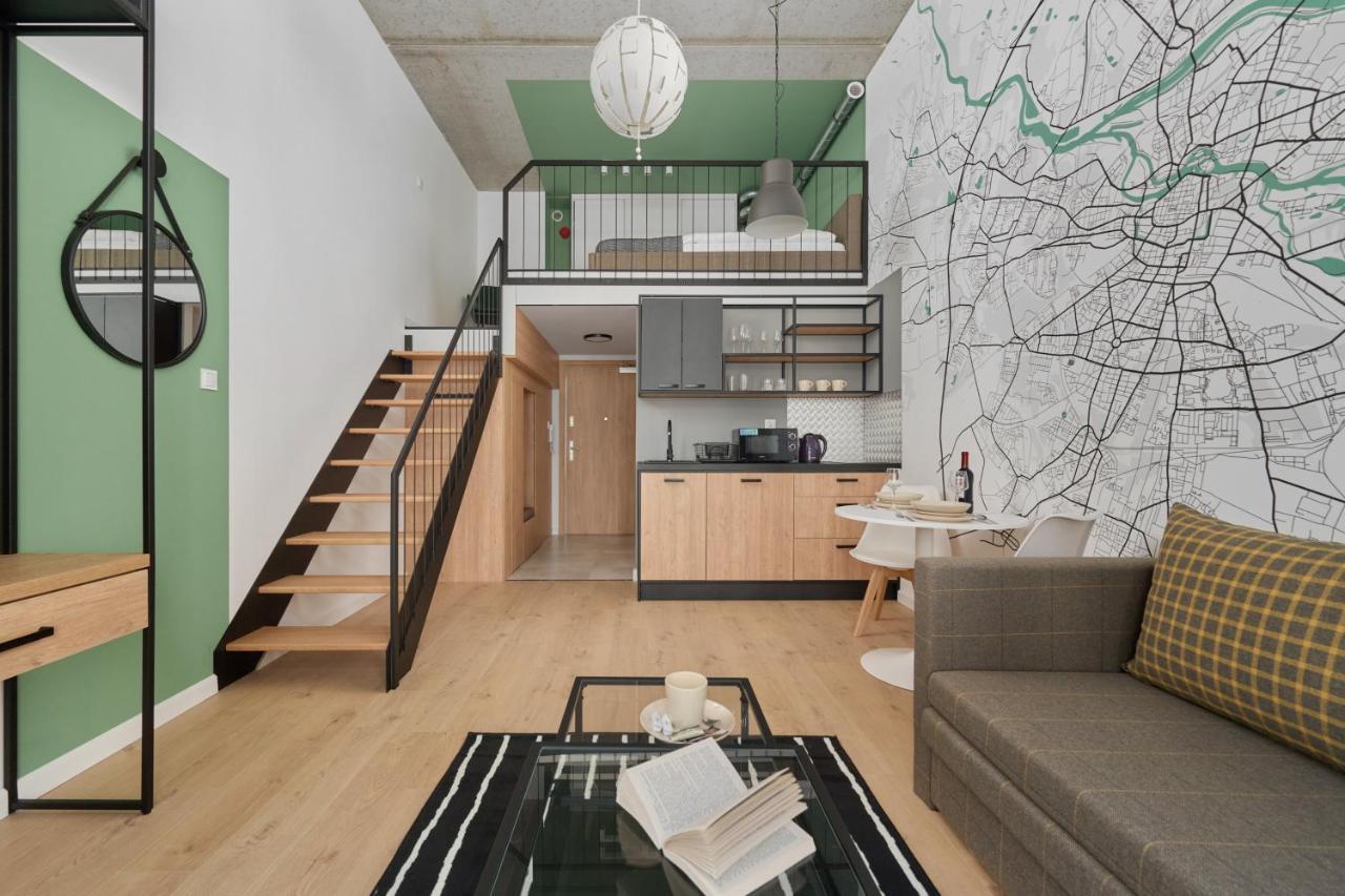 Mezzanine Studio Apartments Zarembowicza Wroclaw Airport By Renters Esterno foto